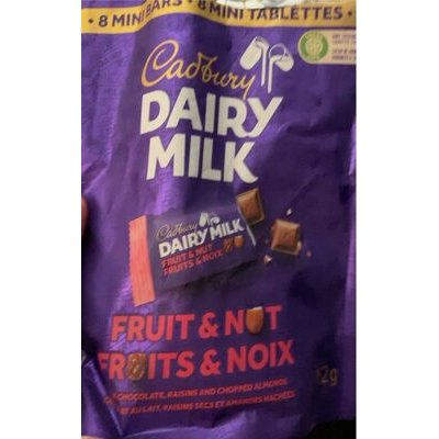 [14893] dairy milk fruit & nut